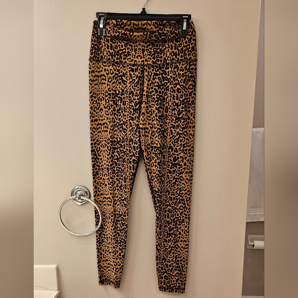 Leopard Print Leggings - Picture 1 of 3